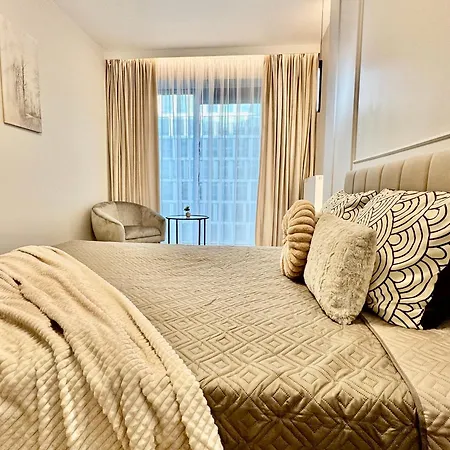 Silesia Prime Global 20 Pietro Wi-fi Widok Garage Centrum *